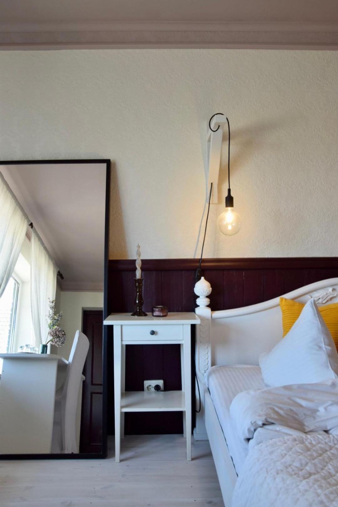 Spicite Hotel Ventspils Bagian luar foto